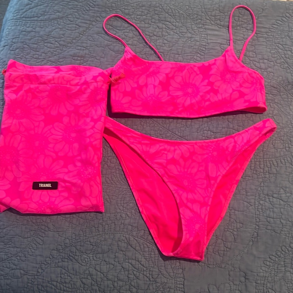Triangl Bikini